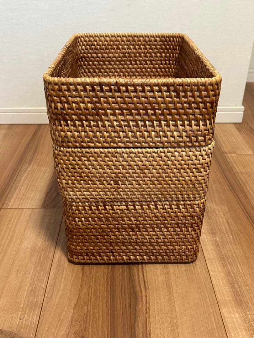 無印ら良品　重なるラタンバスケ4個セット