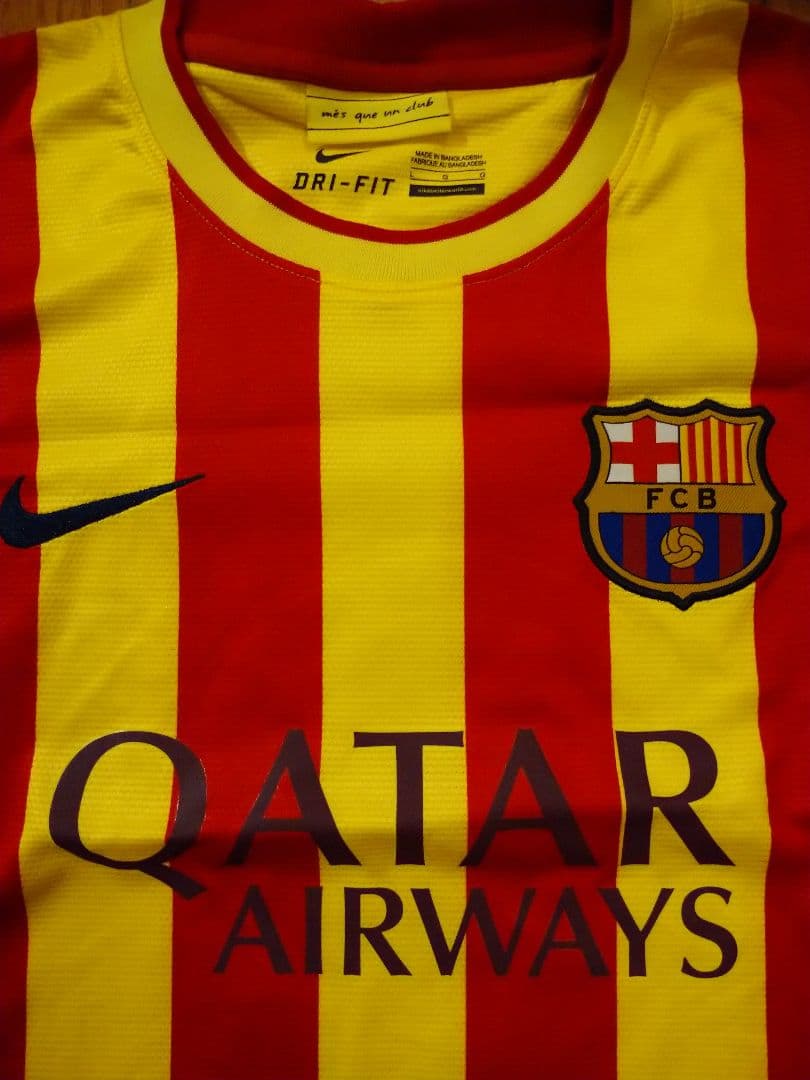 バルセロナ イニエスタ選手 ユニフォーム 新品未使用 上下 Lサイズ