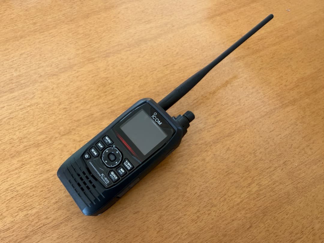 ICOM IC-R15 広帯域ハンディレシーバー