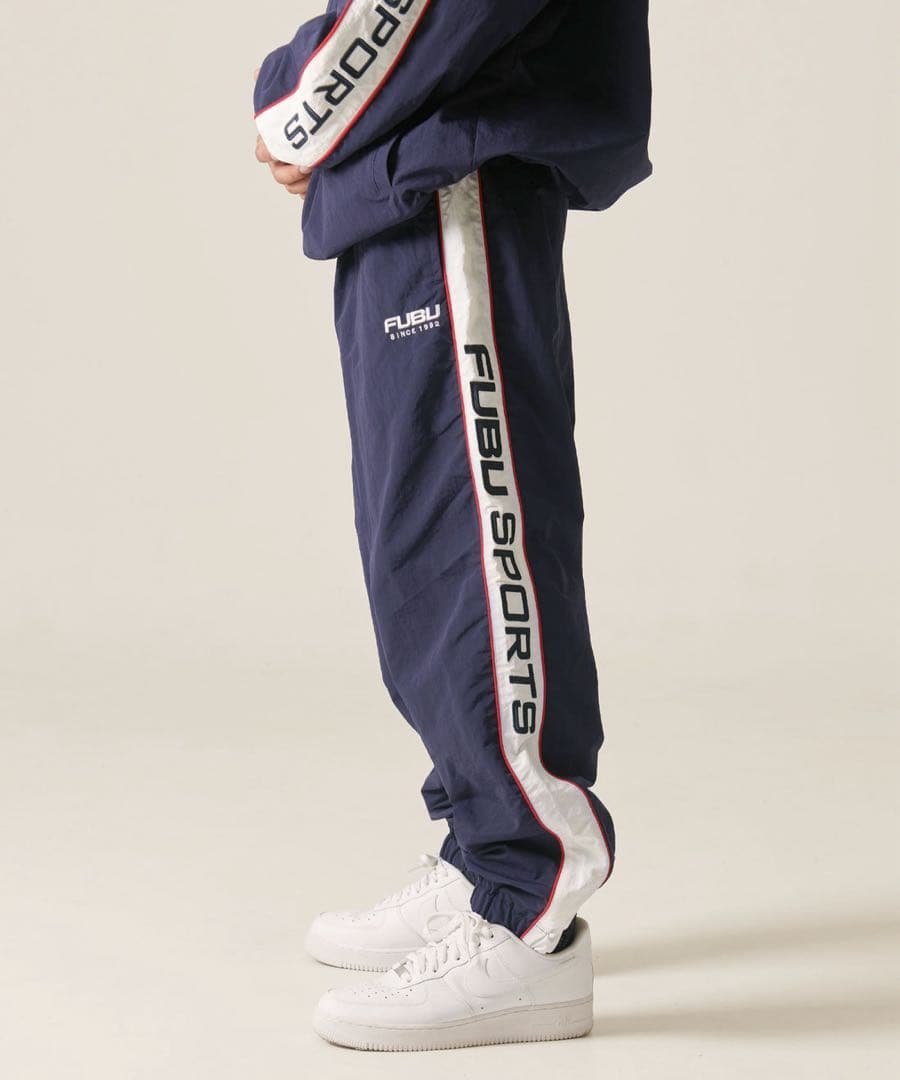 正規店FUBU フブ　ナイロンパンツ　防寒防風　dark blue