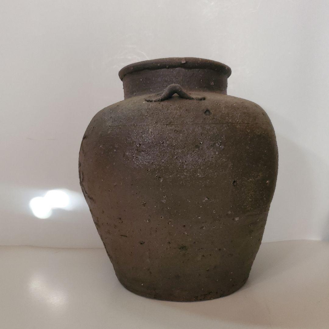 ３　古備前　三耳　自然釉　桃山時代　壺