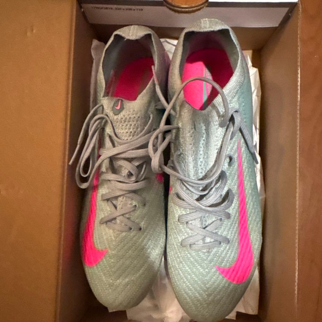 NIKE マーキュリアル　FG トップモデル