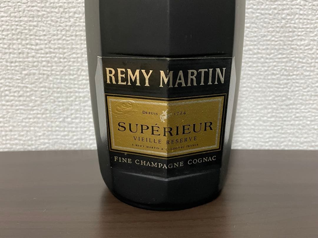 ハ*ハ様 REMY MARTIN SUPERIEUR コニャック ボックス入り