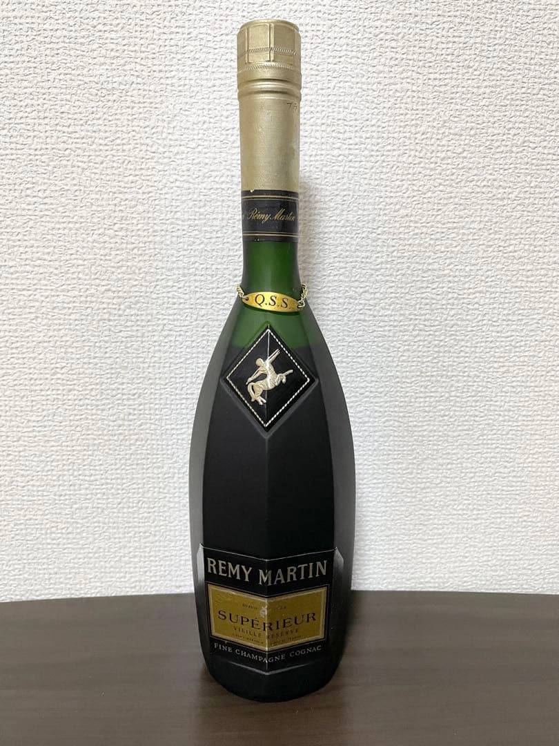 ハ*ハ様 REMY MARTIN SUPERIEUR コニャック ボックス入り