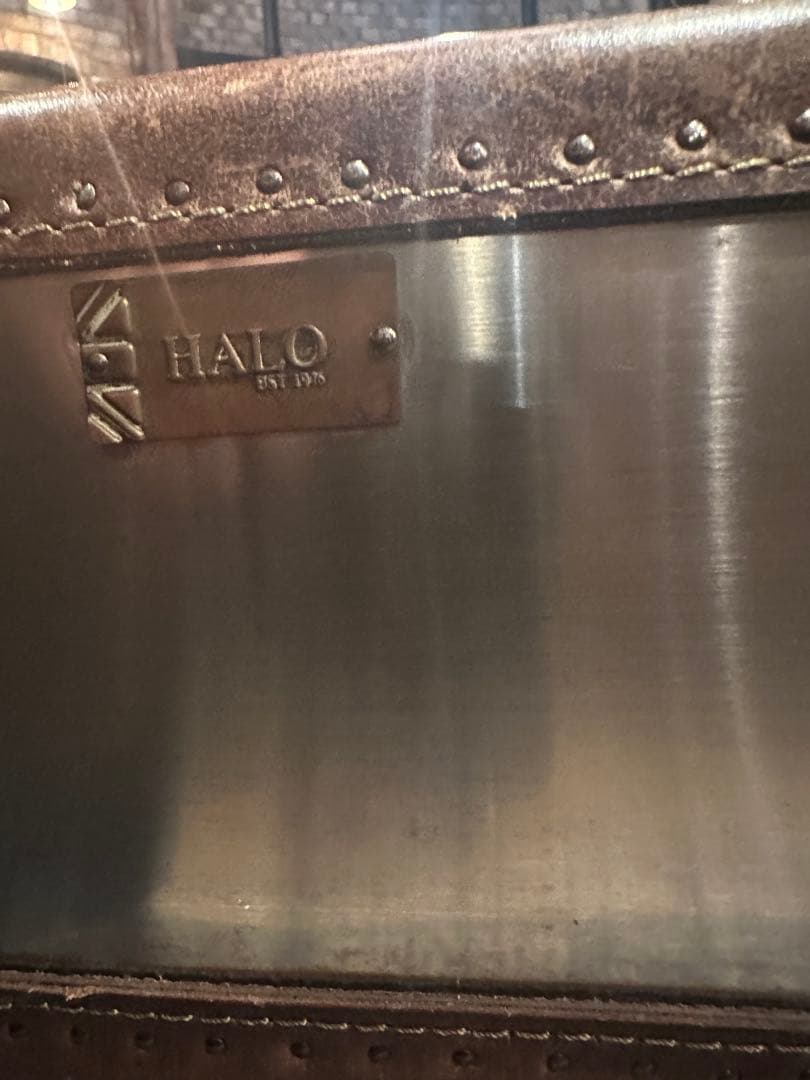 センターテーブル・ローテーブル HALO SLAB SMALL COFFEE TABLE