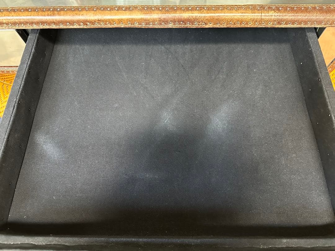 センターテーブル・ローテーブル HALO SLAB SMALL COFFEE TABLE