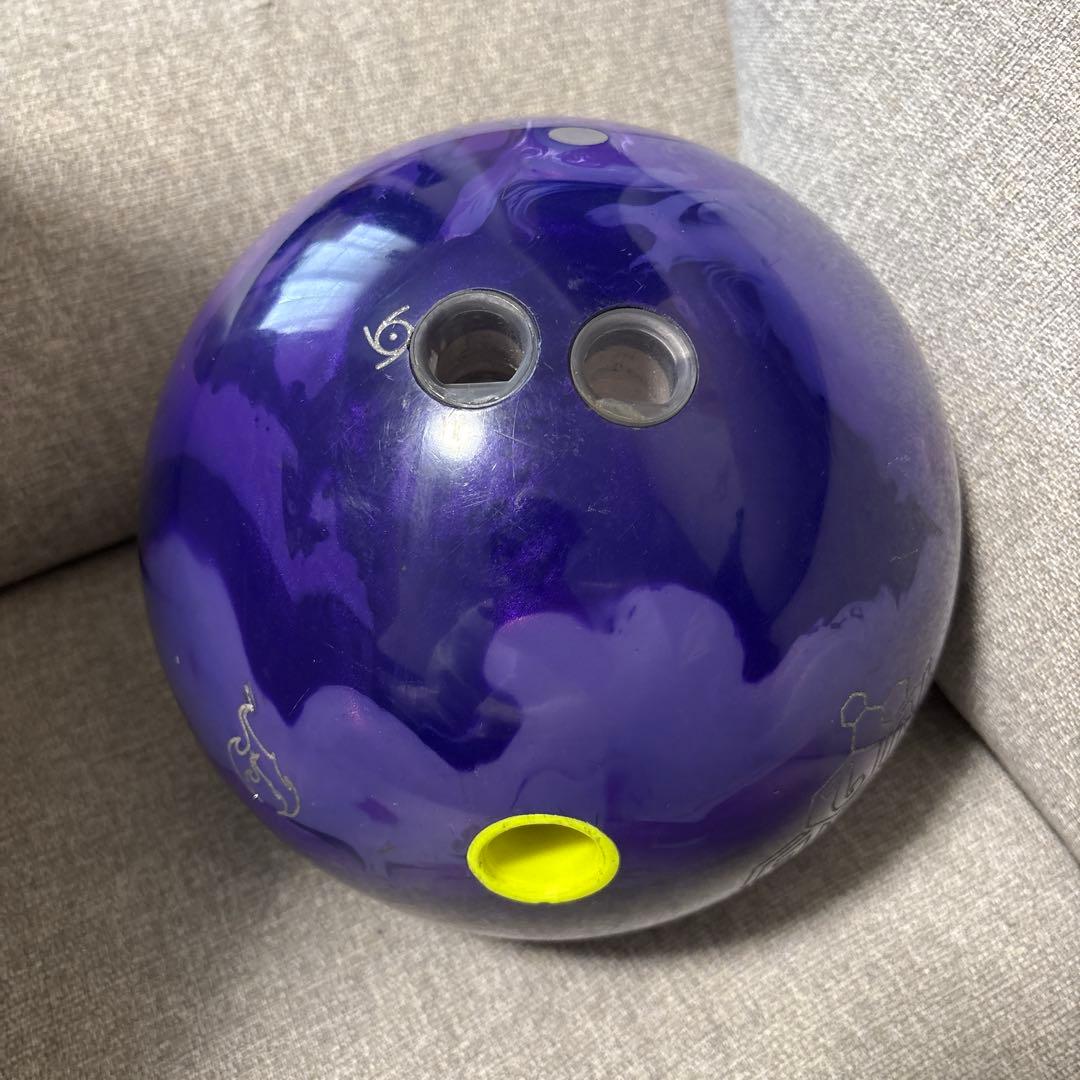 ボウリングボール スターゲート ストーム パープル　15ポンド