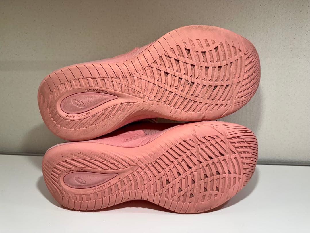 asics バスケットボールシューズ ノバサージ3ピンク　インソール新品