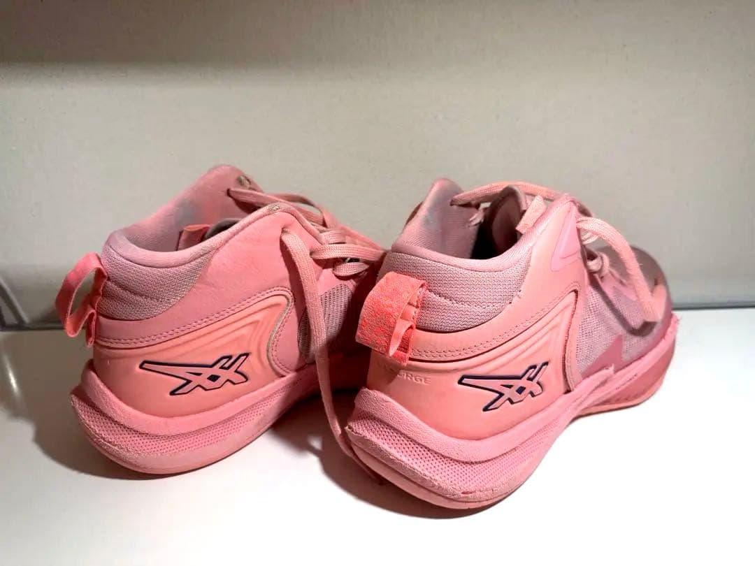 asics バスケットボールシューズ ノバサージ3ピンク　インソール新品