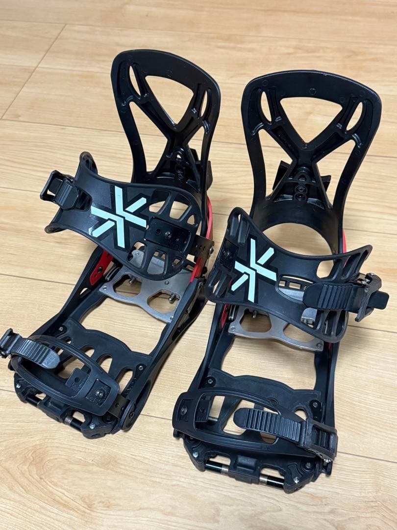 Mサイズ　カラコラム GRIZZLY SPLIT BOARD BINDINGS