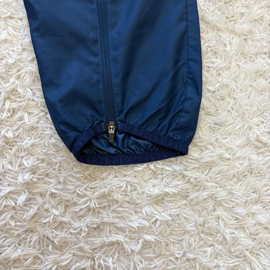 極美品　ATHLETA ピステ・ウィンドブレーカー Sサイズ　上下　フード付き
