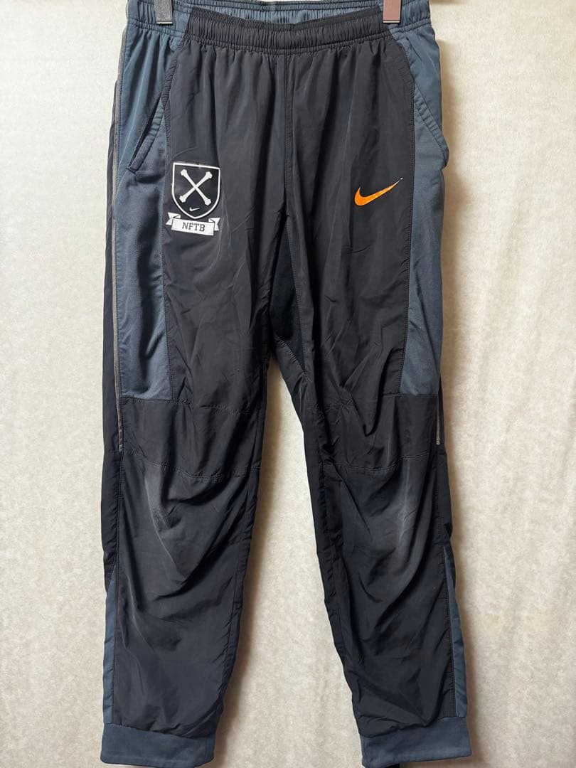 NIKEナイキNFTB 上下セットアップ　ピステ裏地起毛 ジャージ 希少M
