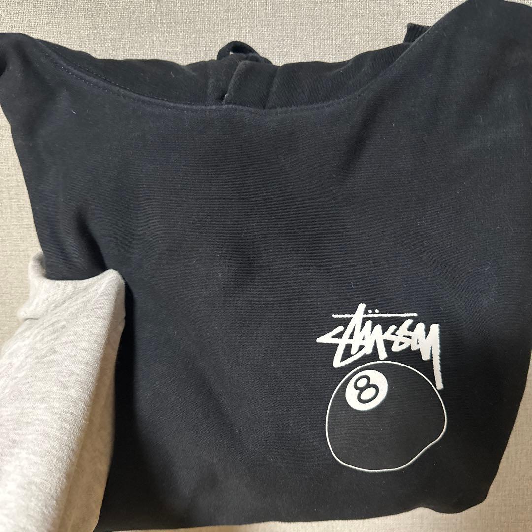 Stussy 8ボールデザイン ブラックパーカー