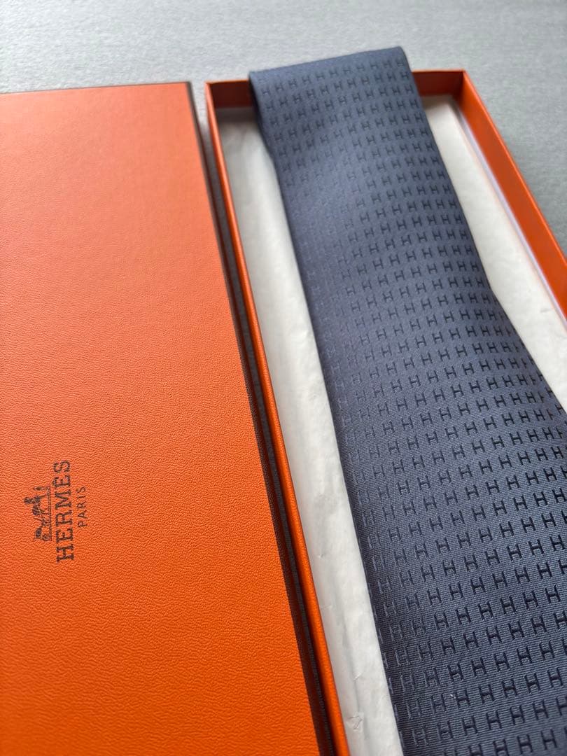 値下げ⌘未使用 エルメス HERMES ファソネ H柄 ネイビー 8cm