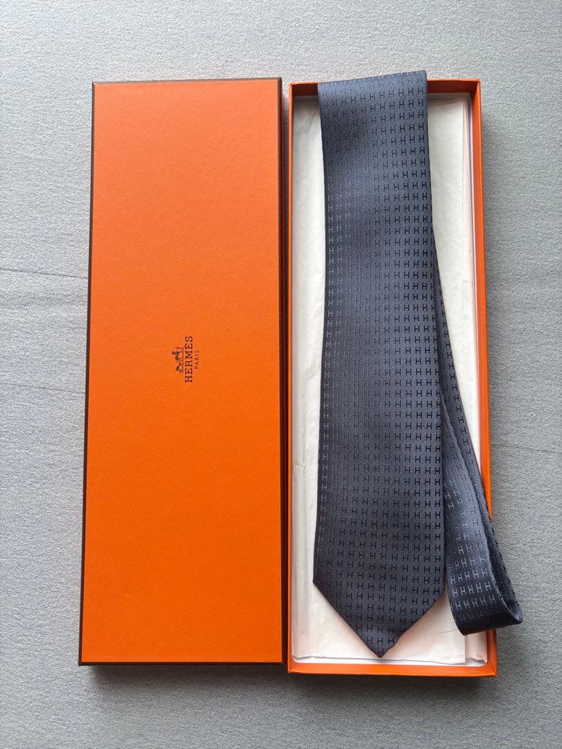 値下げ⌘未使用 エルメス HERMES ファソネ H柄 ネイビー 8cm