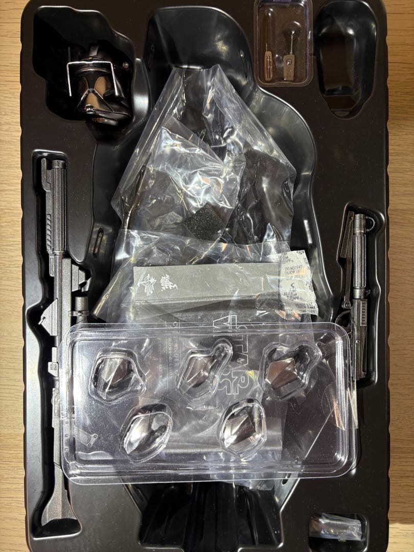 SF・ファンタジー・ホラー Hot Toys Commander Cody Chrome Version