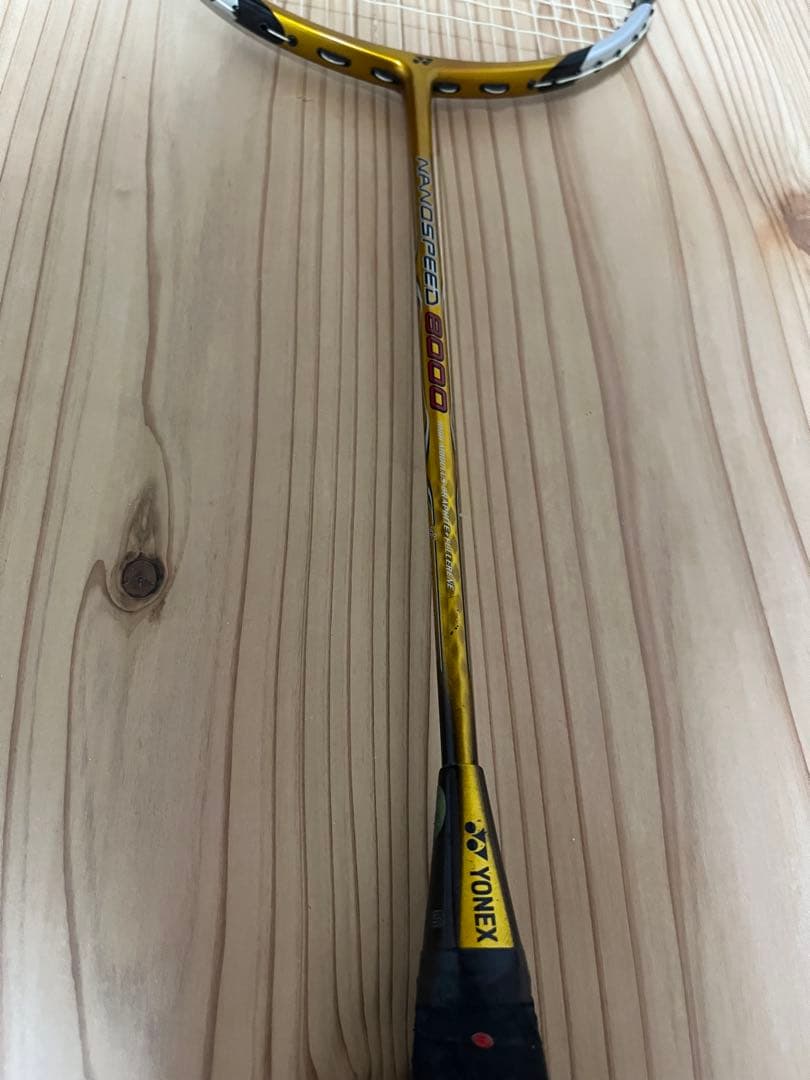 美品YONEX ヨネックスNANOSPEEDナノスピード8000後期廃番65