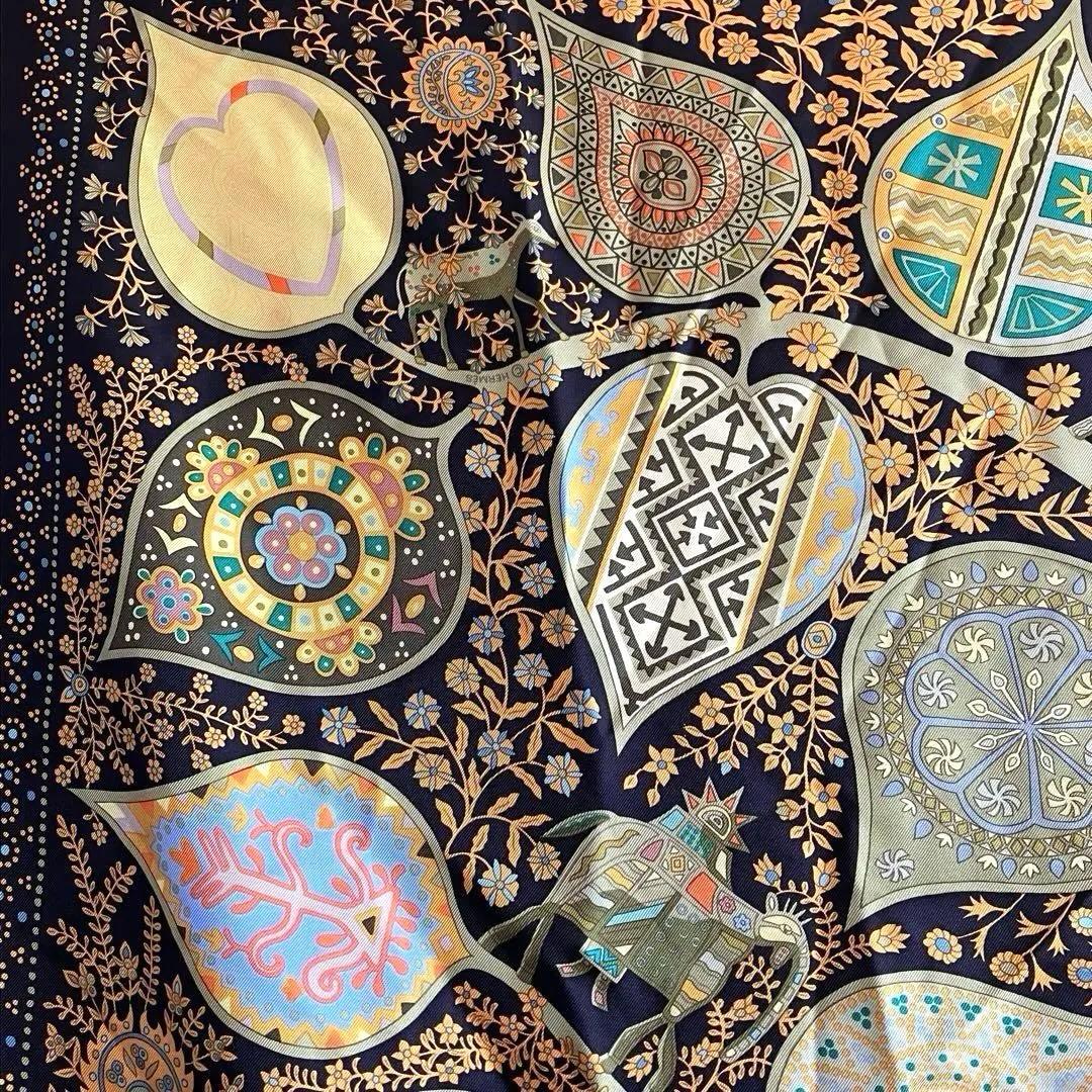 美品　エルメス　HERMES スカーフ　90 カレ生命の木　 シルク　フランス