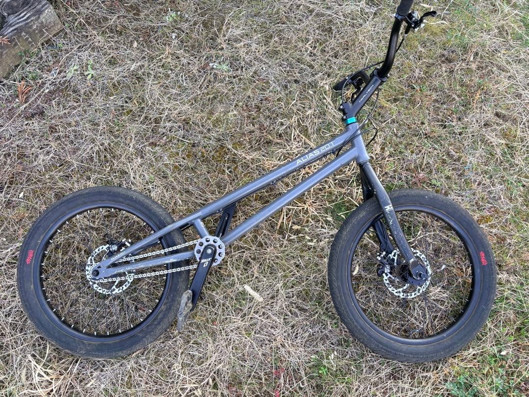 ALIAS 20.1 20インチ　ストリート　トライアル　C-zar前後ホイール