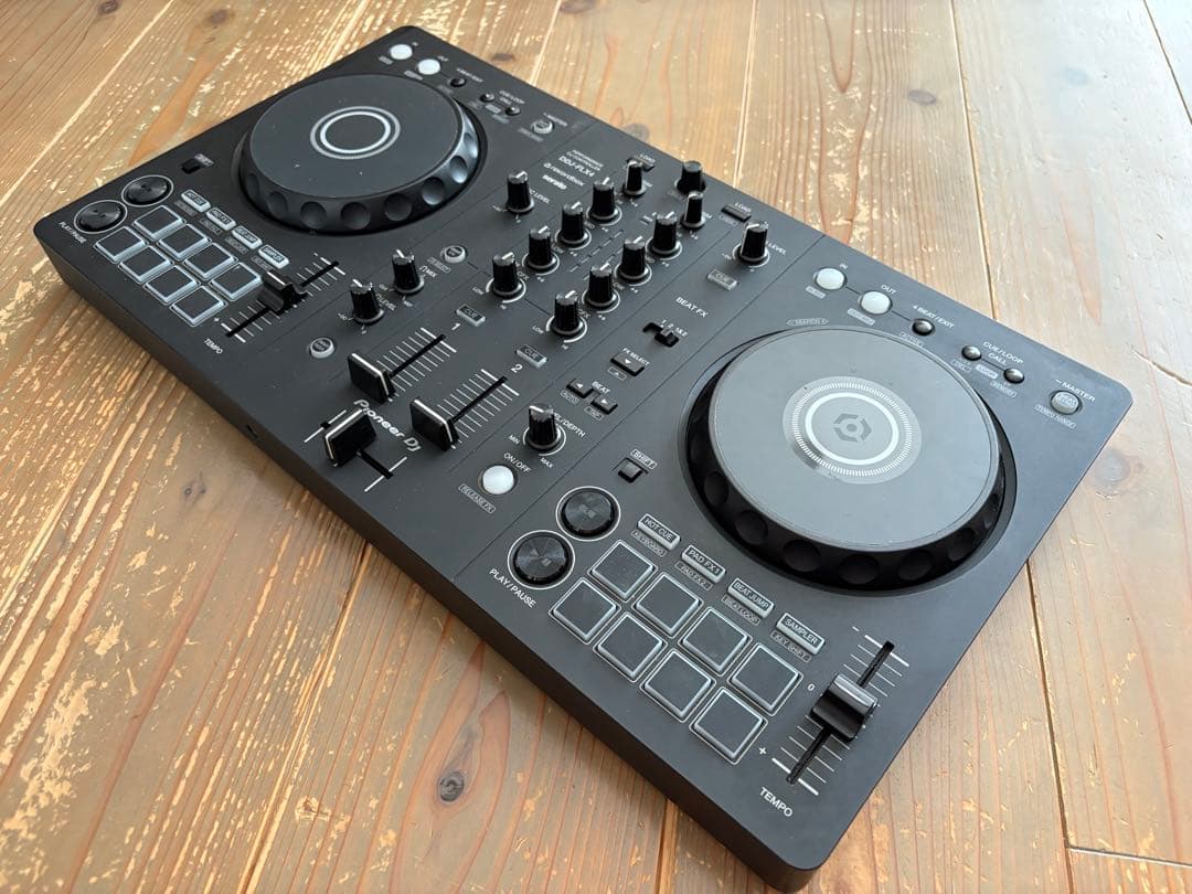 Pioneer DJ コントローラー 黒（小さなスレ傷あり）