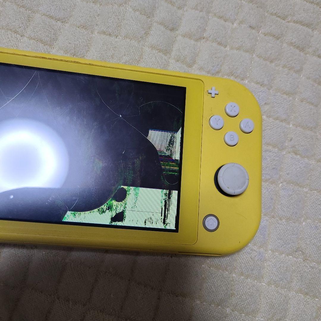合馬　Nintendo Switch　スイッチライト　イエロー　ジャンク品