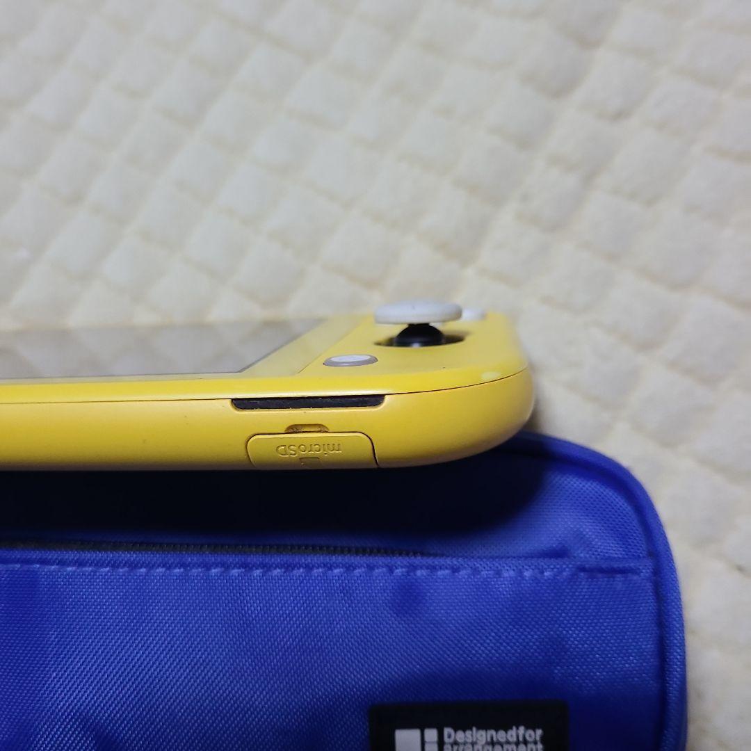 合馬　Nintendo Switch　スイッチライト　イエロー　ジャンク品