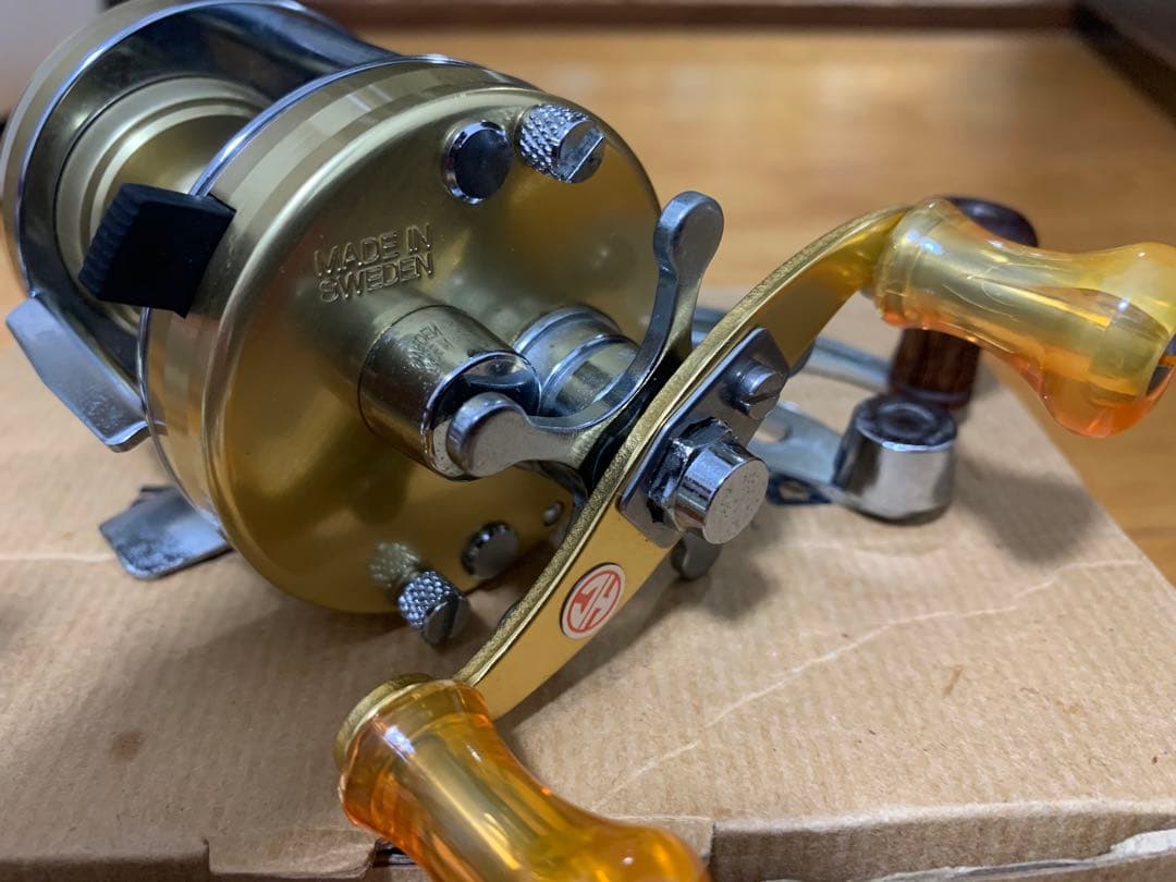 アブアンバサダー2500Cゴールド　ハネダクラフトパワハン