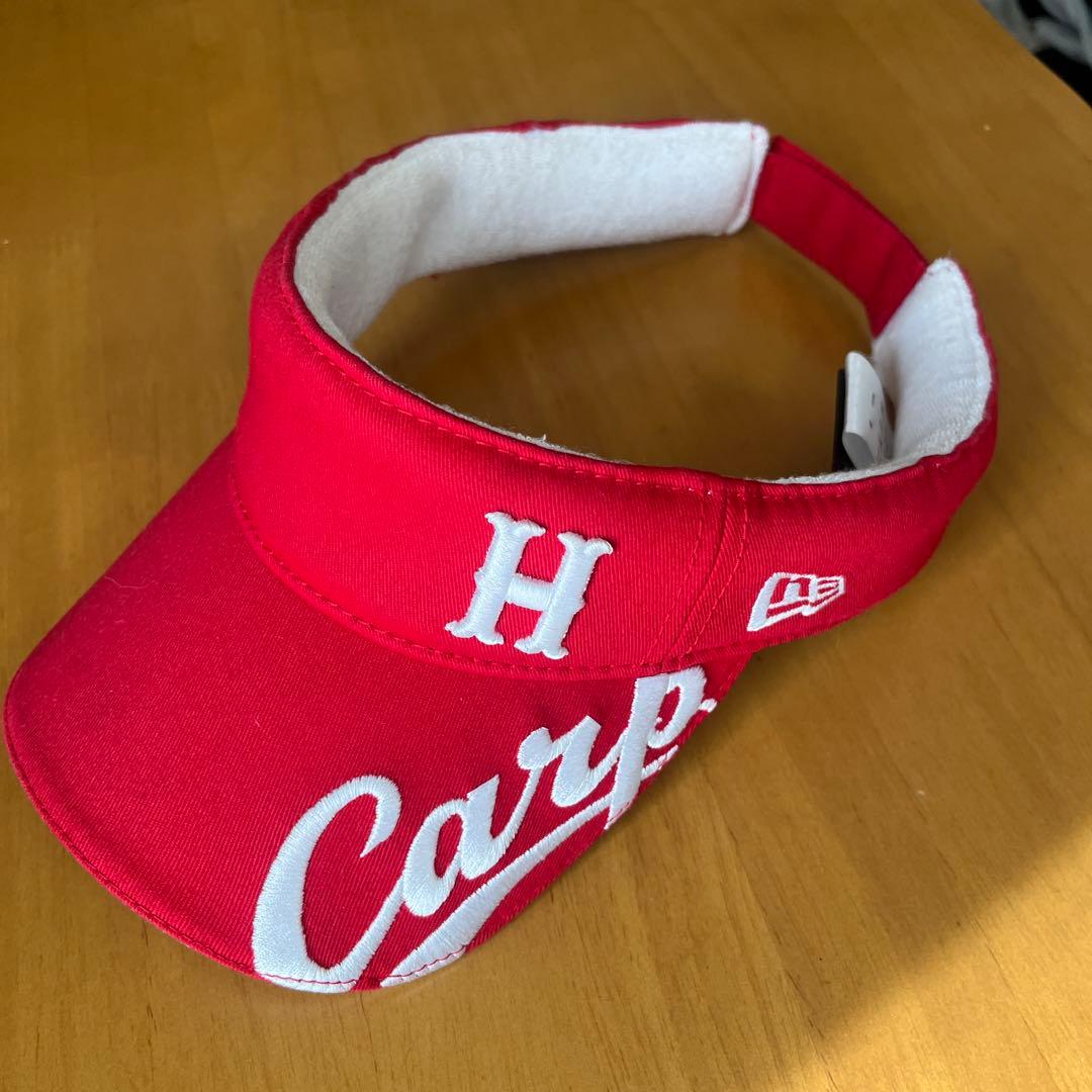 New Era Carp サンバイザー 赤