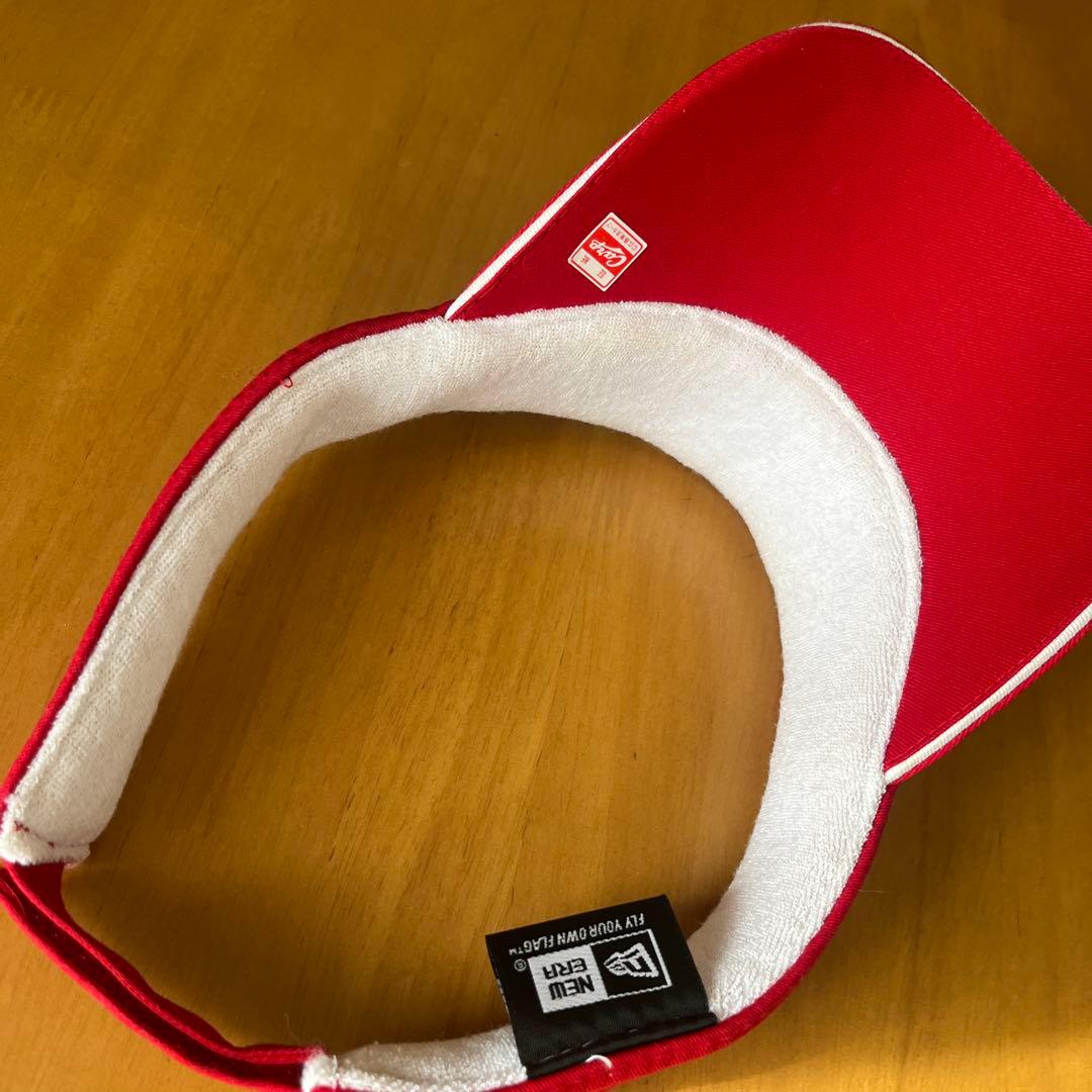 New Era Carp サンバイザー 赤