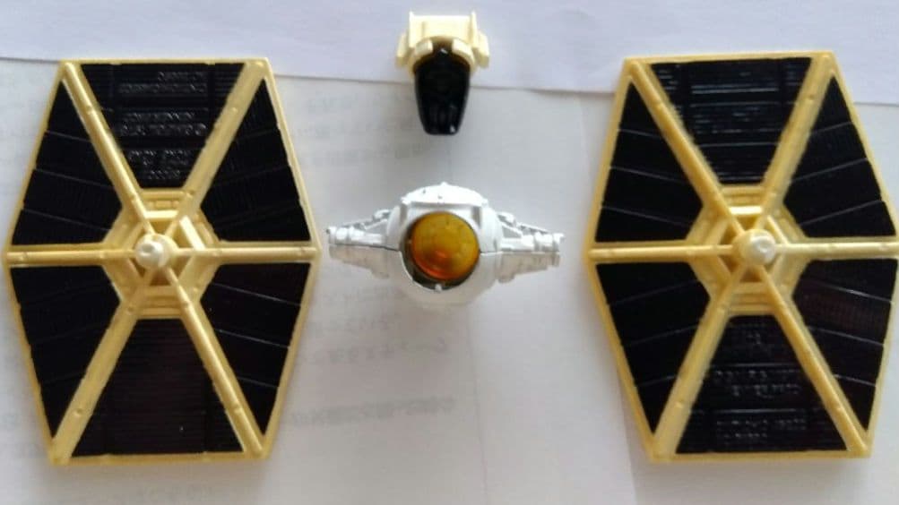 値下げ　分解可能オールドケナー1978 スターウォーズTIEファイター 　タカラ