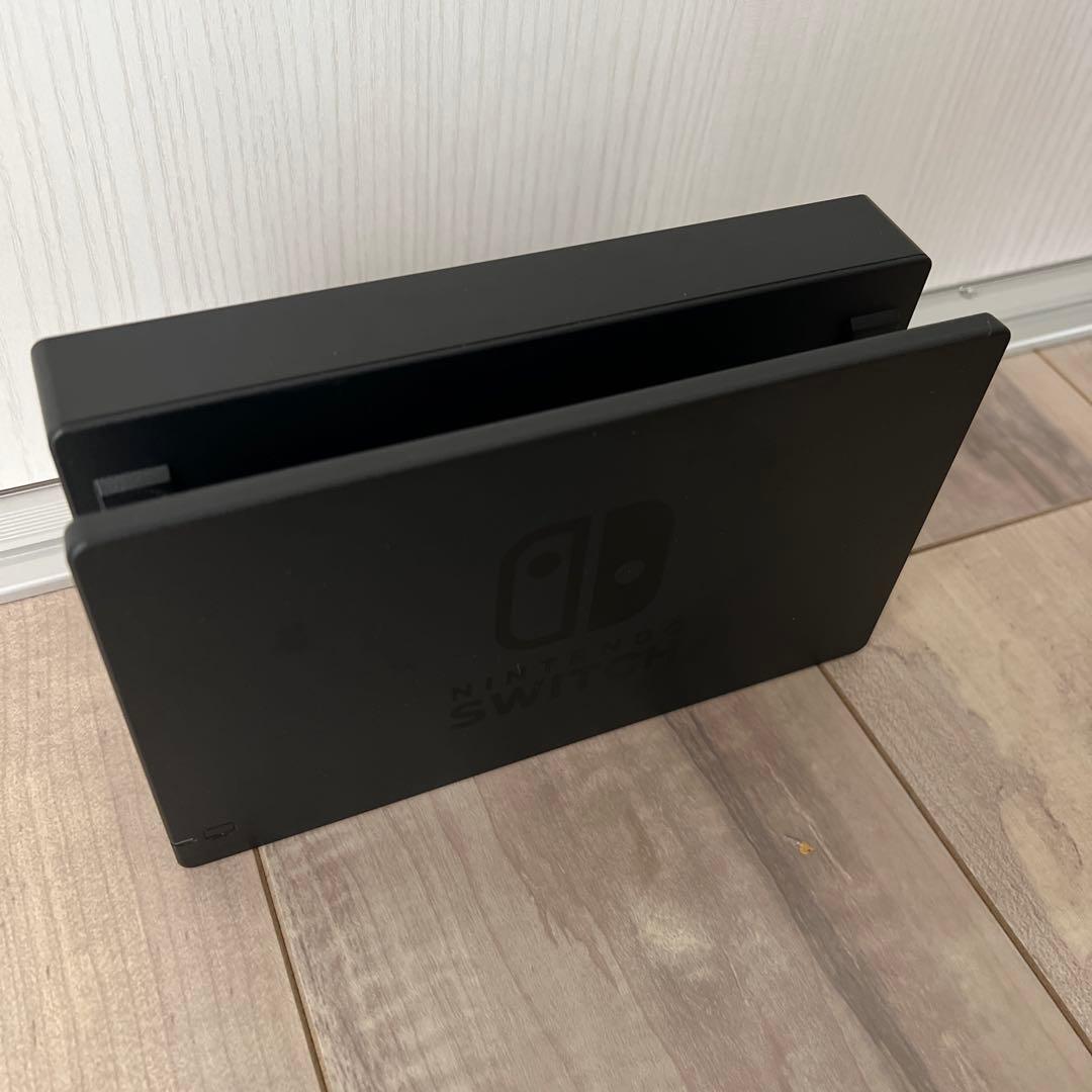 み*ん様 Nintendo Switch 付属品完備　ケースと別購入Joy-Co