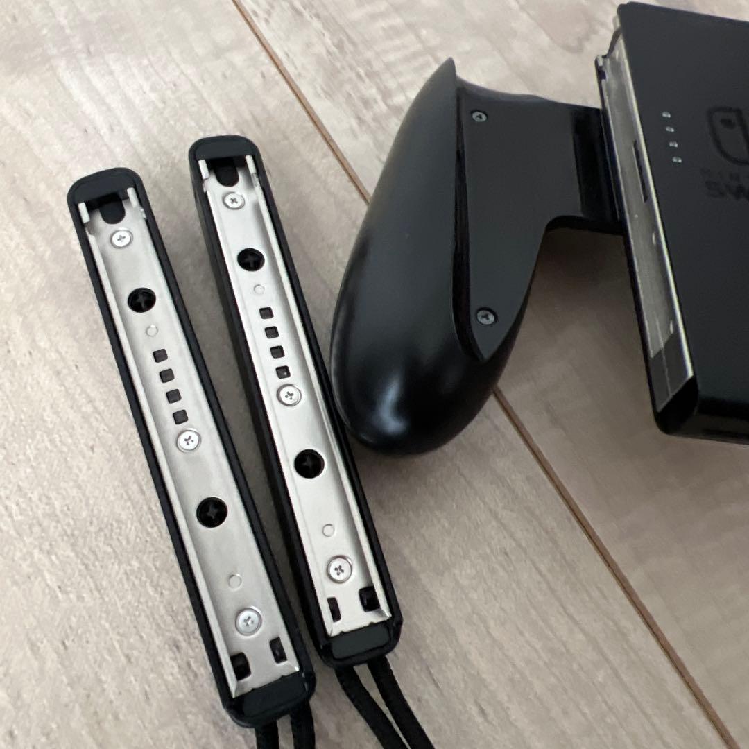み*ん様 Nintendo Switch 付属品完備　ケースと別購入Joy-Co
