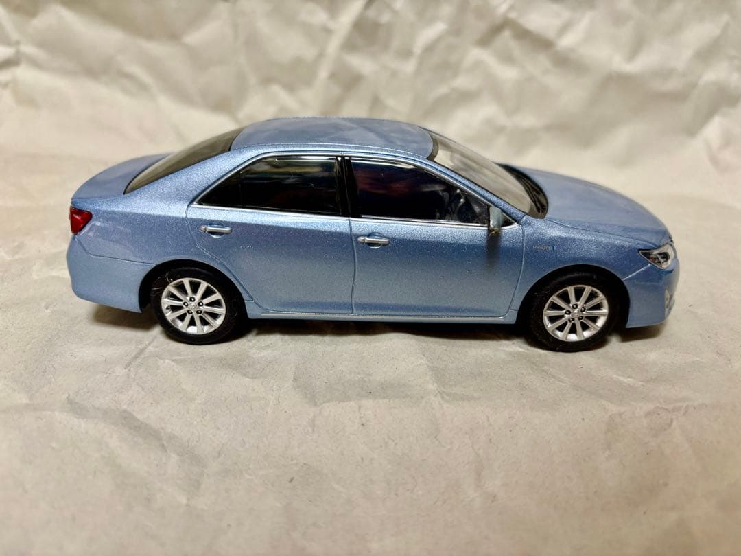 旧型カムリ前期　カラーサンプル ミニカー　トゥルーブルーマイカメタリック　箱付