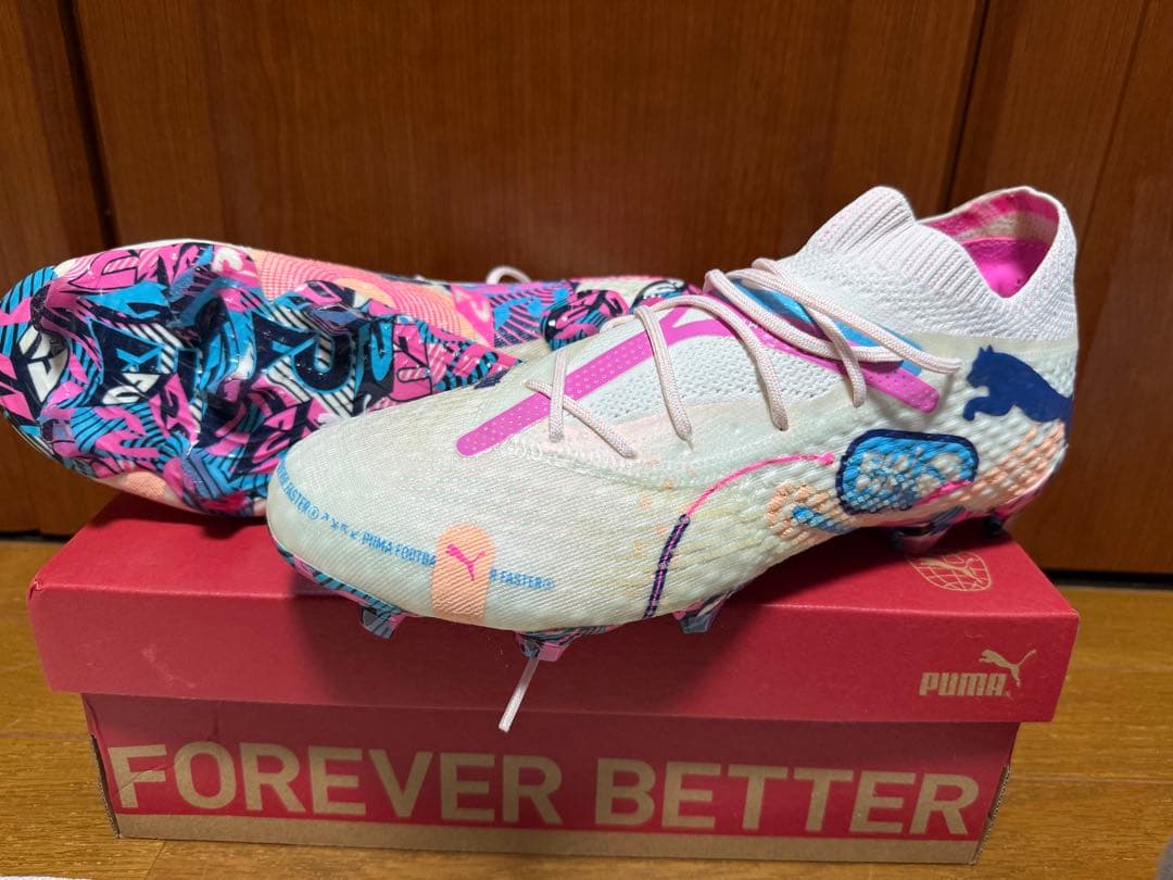 Puma サッカーシューズ・スパイク カラフルデザイン