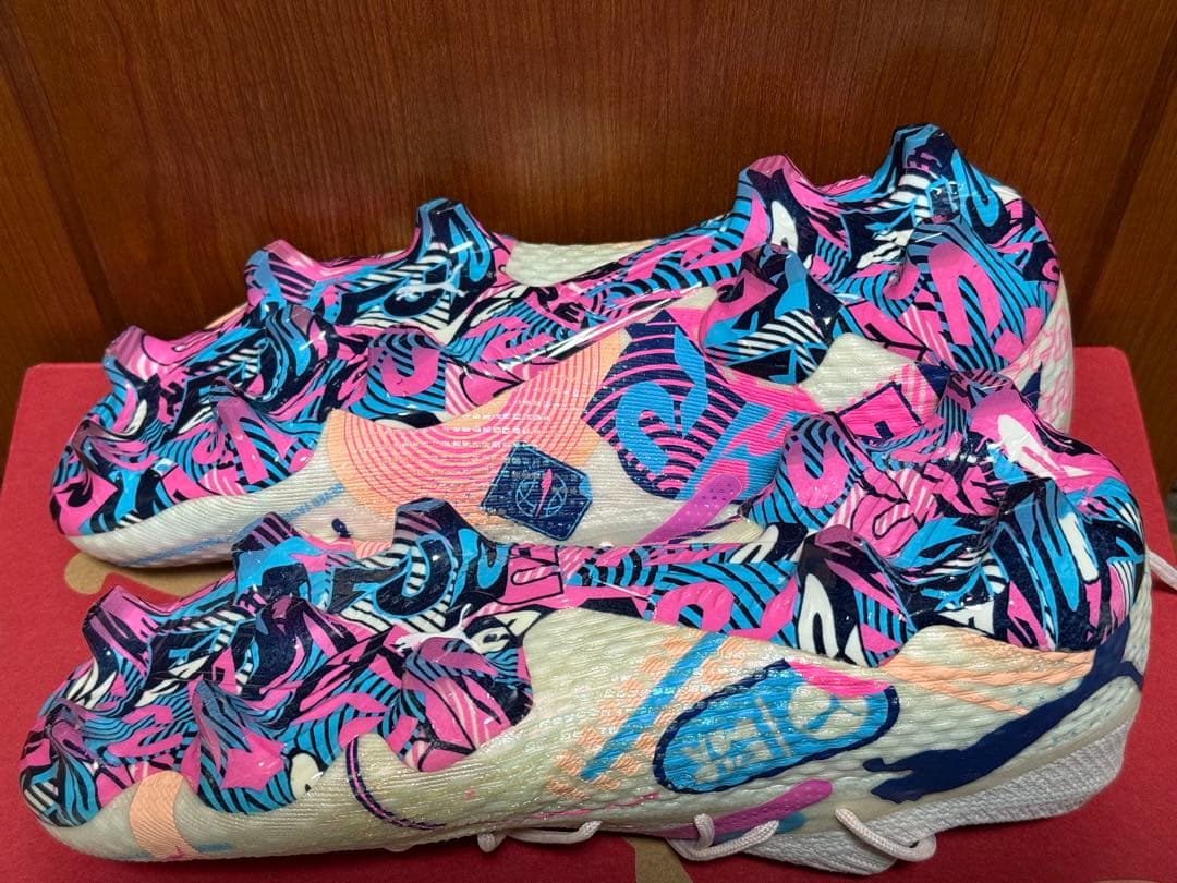 Puma サッカーシューズ・スパイク カラフルデザイン