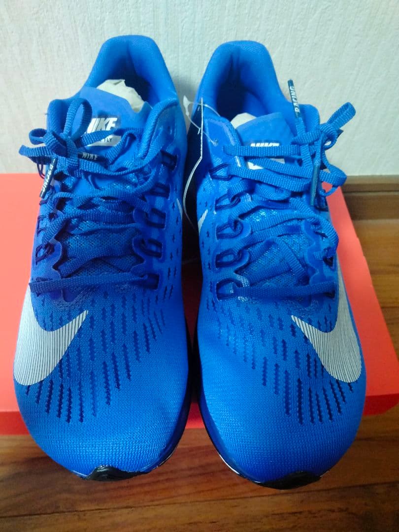 NIKE【新品未使用】ウィメンズ　ズームフライ☆25cm