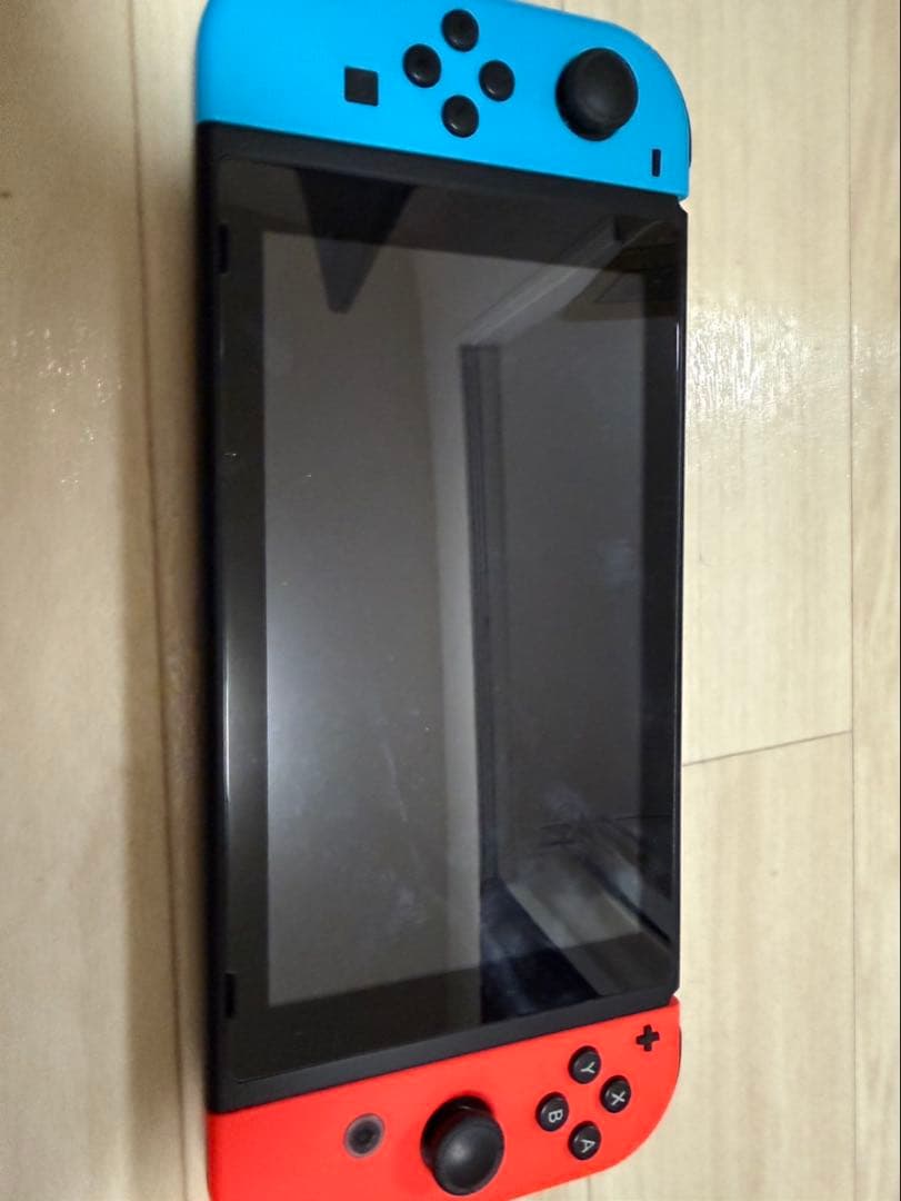 送料無料）Nintendo Switch 付属品完備