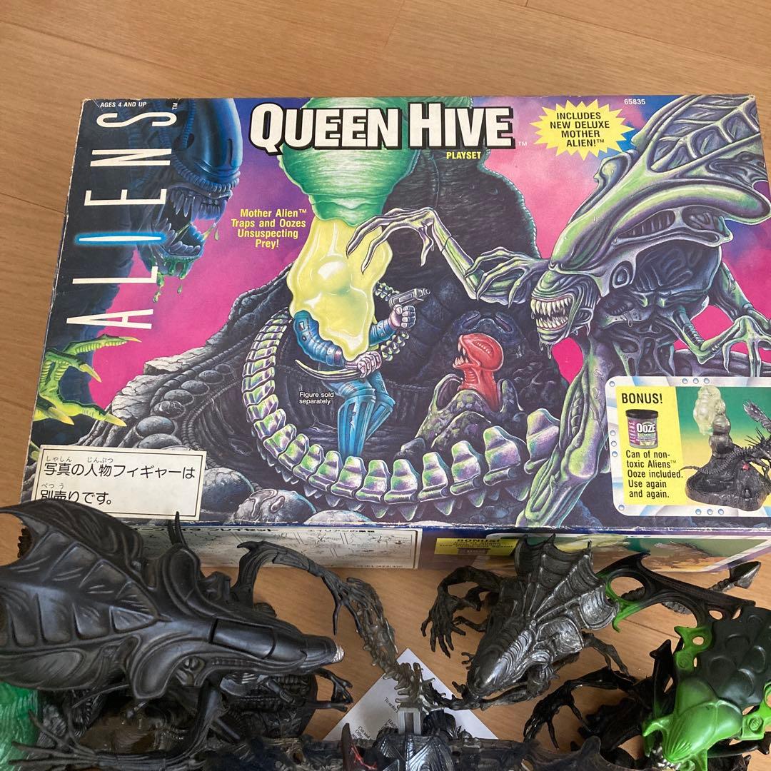 ALIENS QUEEN HIVE PLAYSET 他フィギュア4体セット