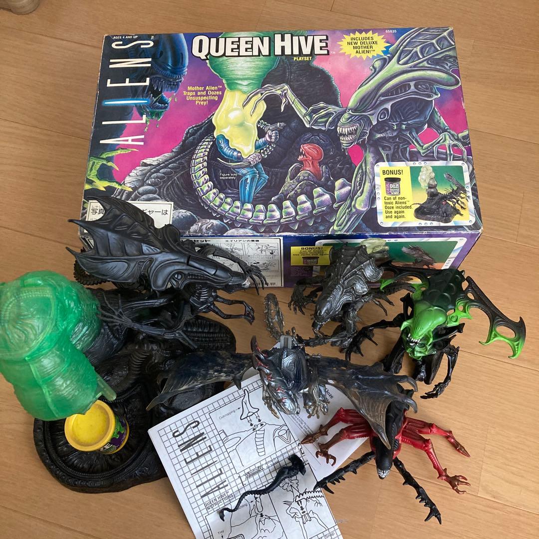 ALIENS QUEEN HIVE PLAYSET 他フィギュア4体セット