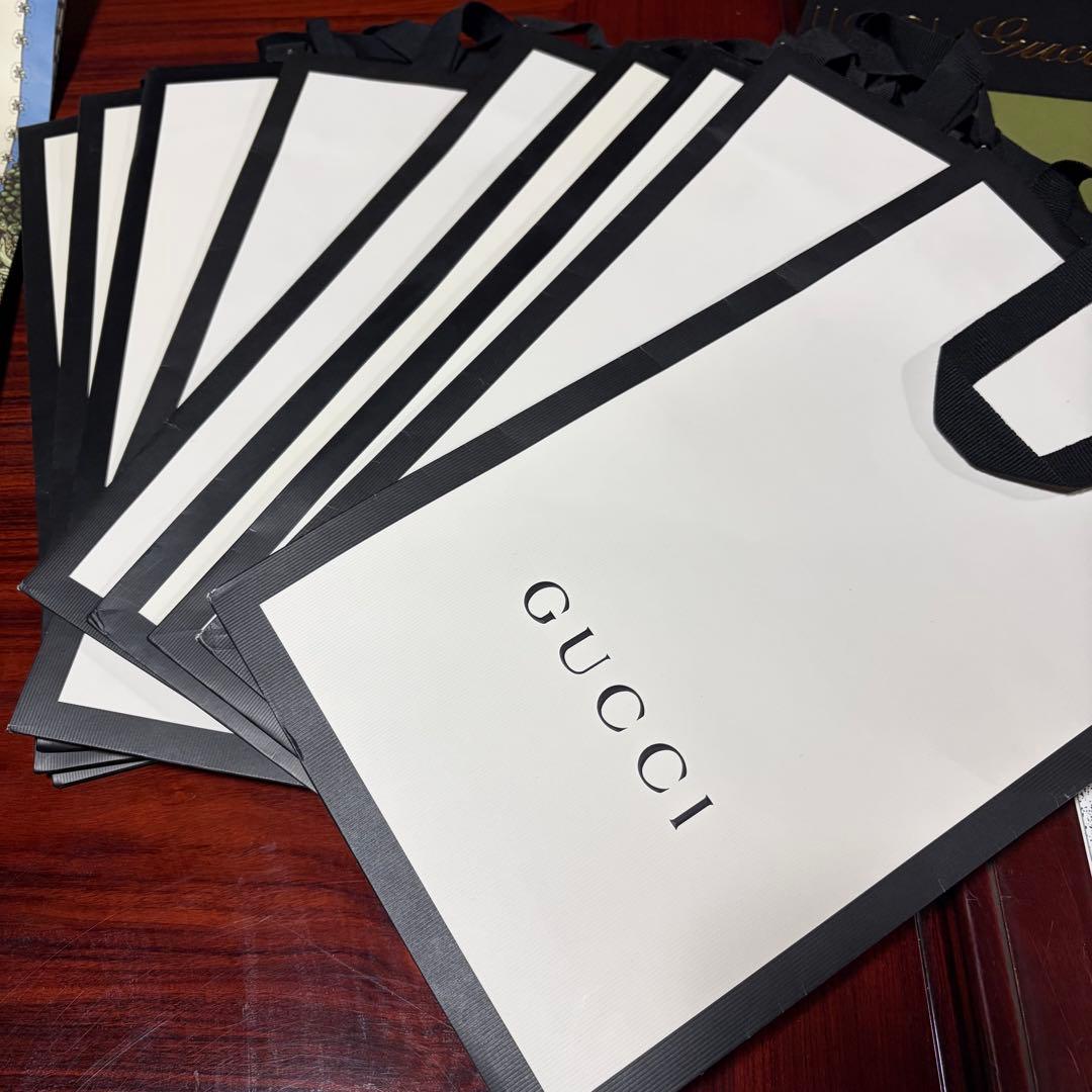 Mさん用　　　　　GUCCI ショップ袋38枚　まとめ売り　ショッパー　紙袋