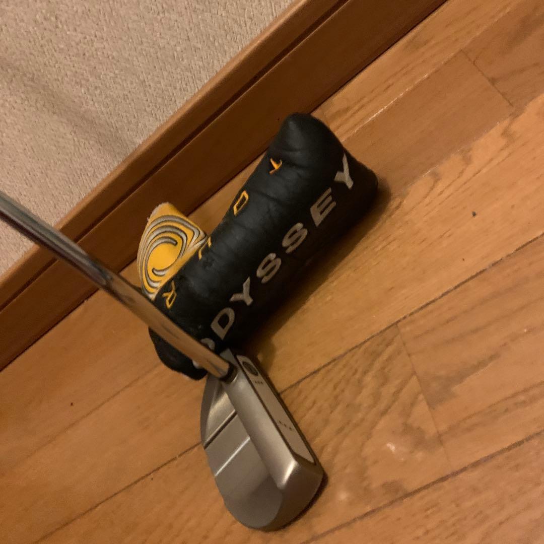 Odyssey カバー　パター Super Strokeグリップ