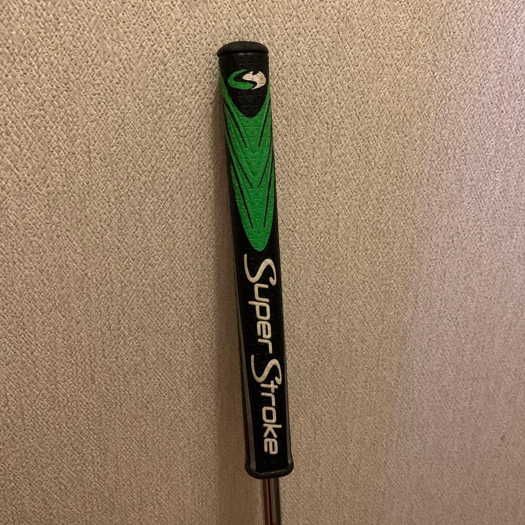 Odyssey カバー　パター Super Strokeグリップ