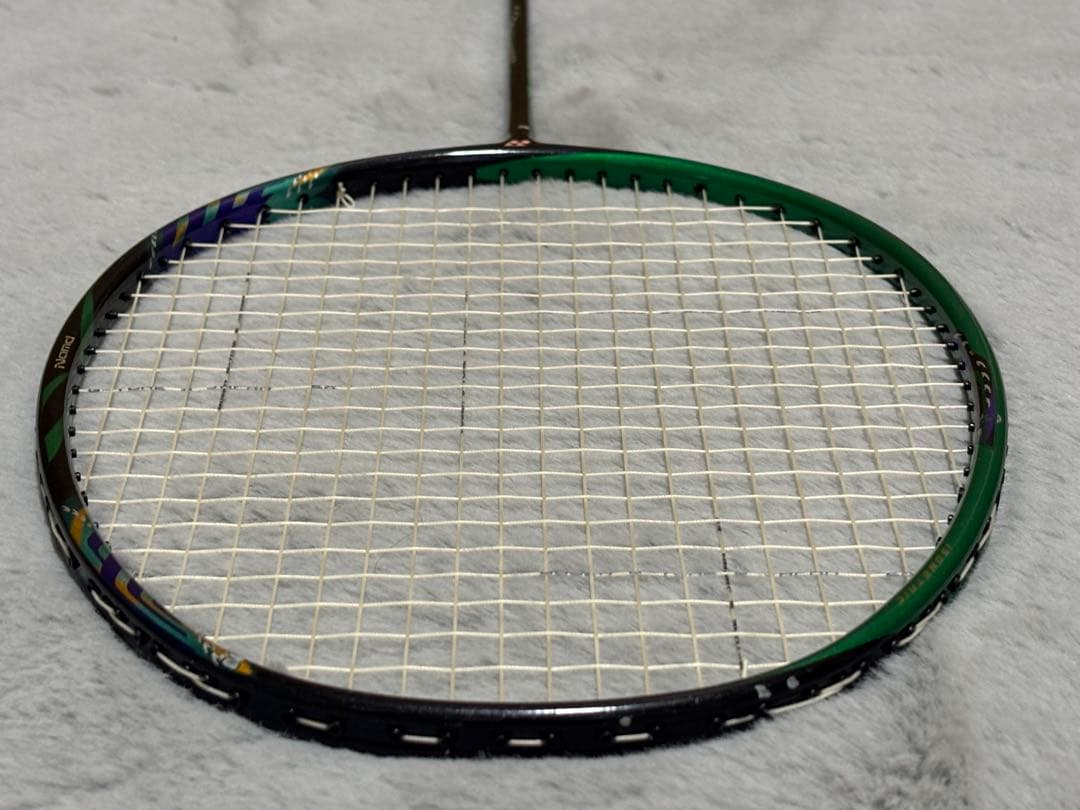 YONEX ヨネックスアストロクス99 LCW リーチョンウェイ モデル4UG5