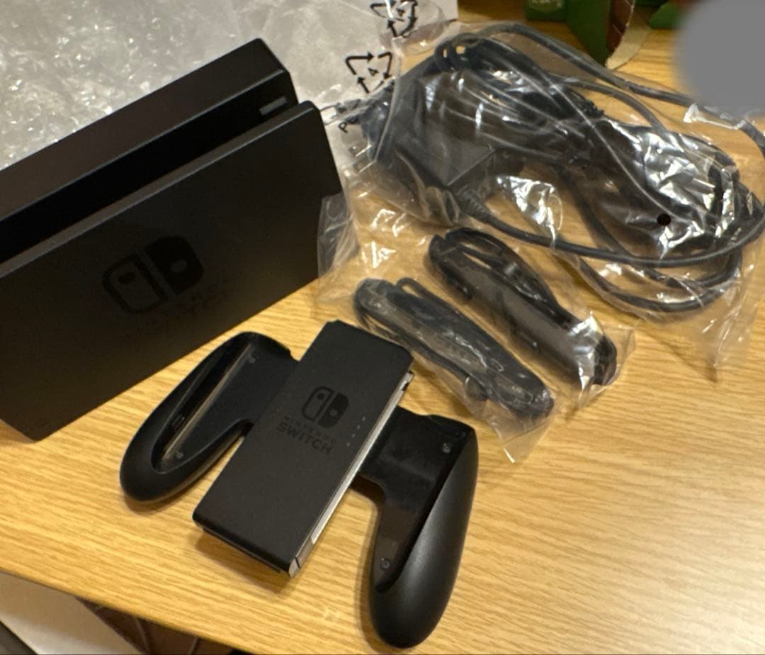 Nintendo Switch 本体 ネオンブルー/ネオンレッド KABAA