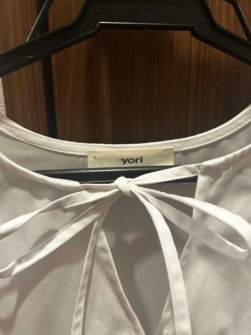 yori ブラウス　Fサイズ