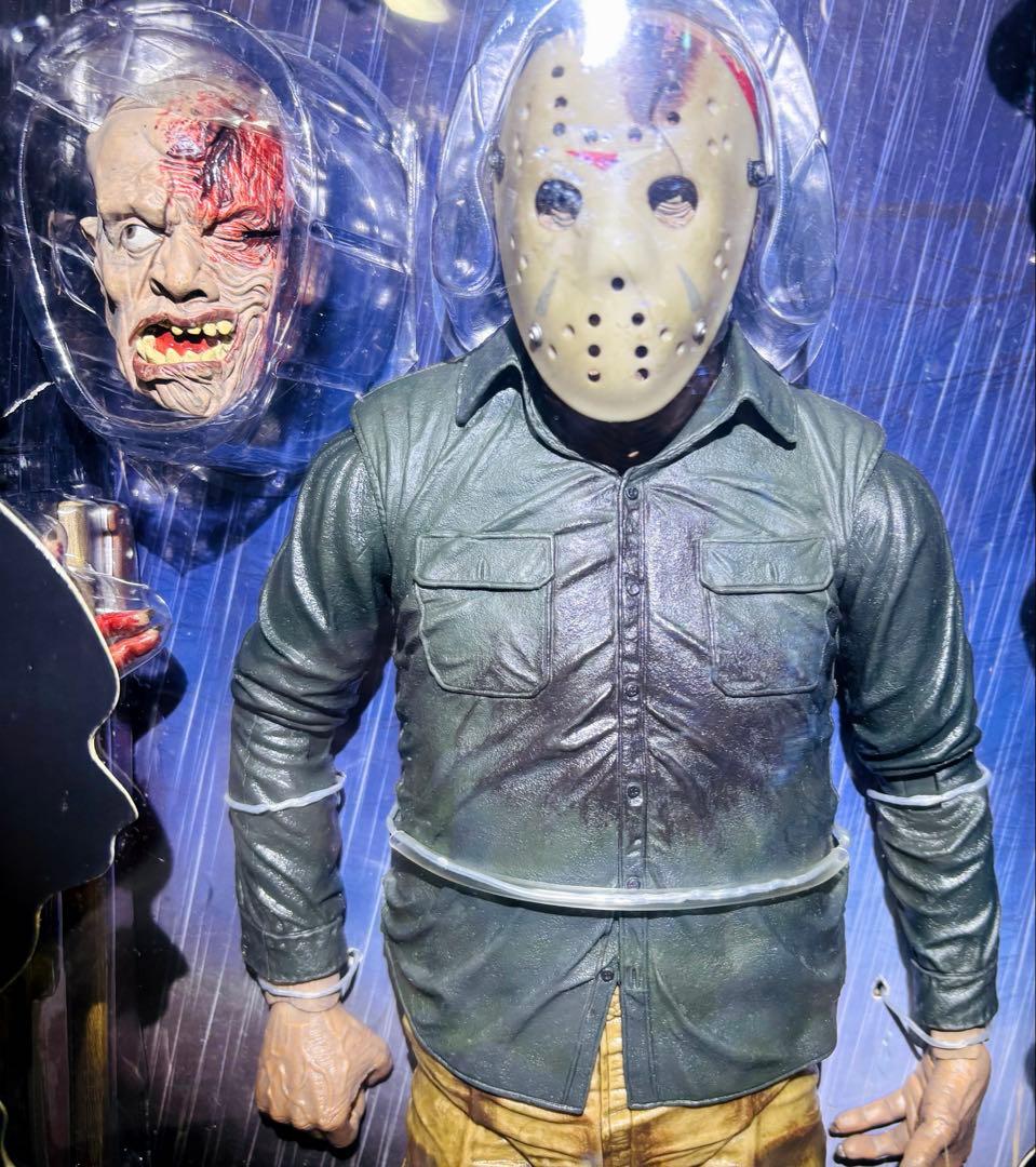 ネカ 1/4スケール 13日の金曜日 完結編 ジェイソン フィギュア NECA