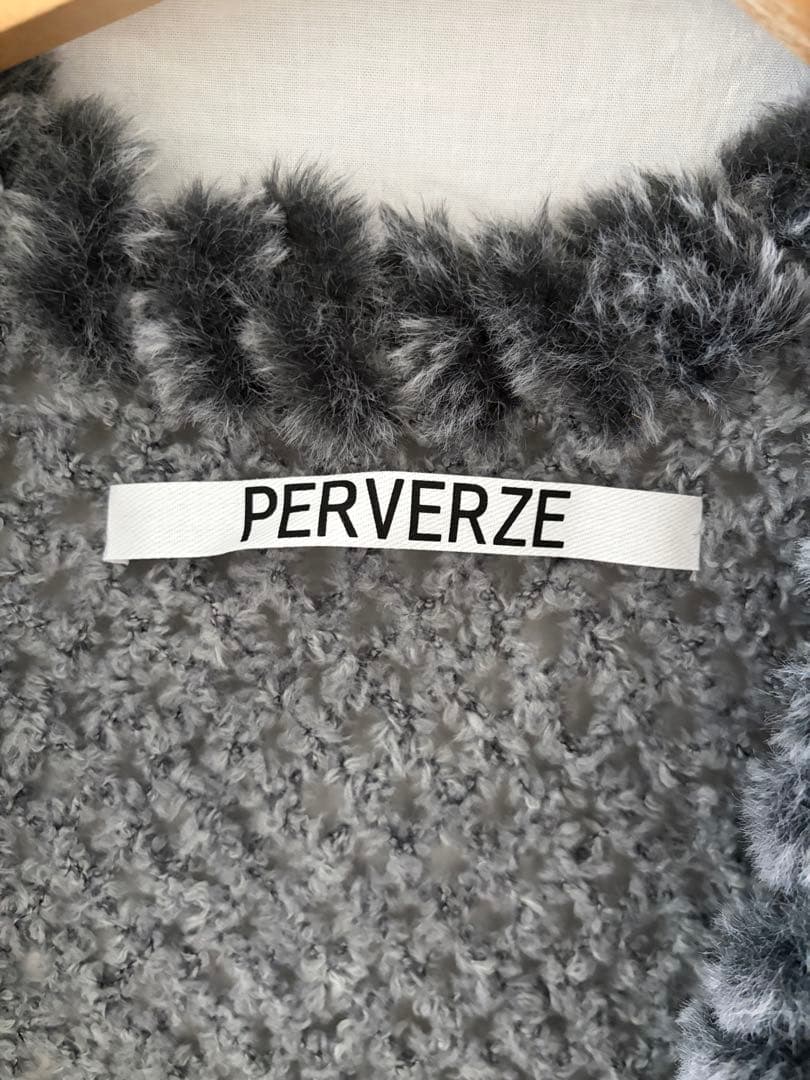 トップス PERVERZE Fluffy-trim Mesh Knit Cardigan