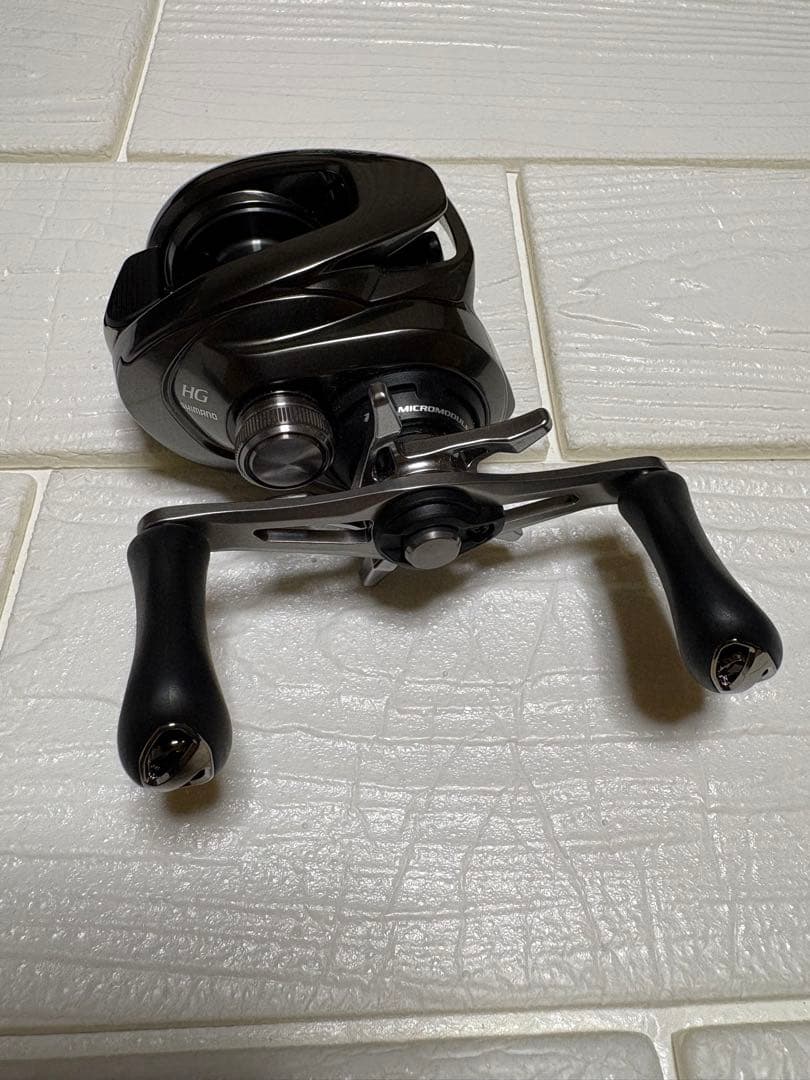 abu8080　美品 シマノ 20 nium HG