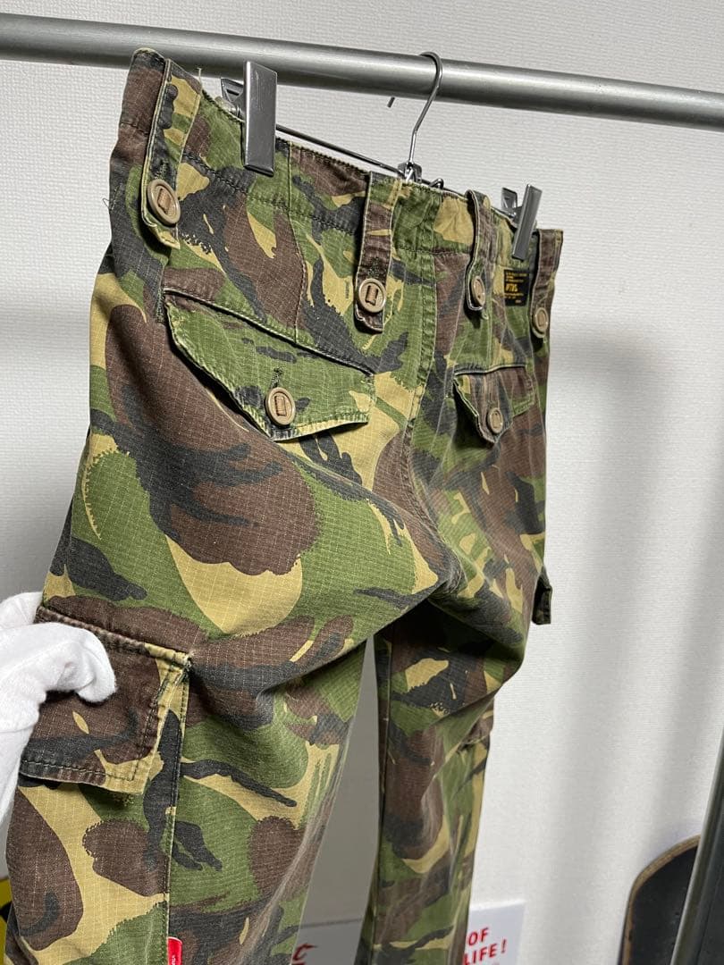 WTAPS JUNGLE ENGLAND カモフラ　カーゴパンツ　ダブルタップス