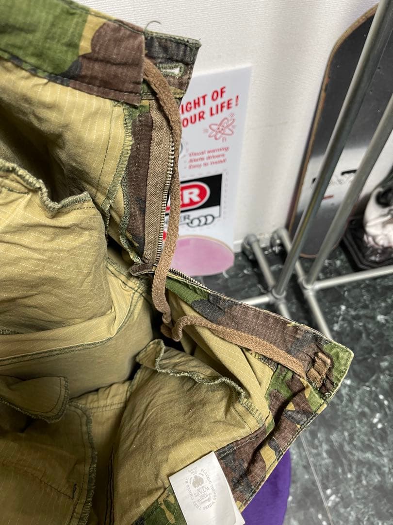 WTAPS JUNGLE ENGLAND カモフラ　カーゴパンツ　ダブルタップス